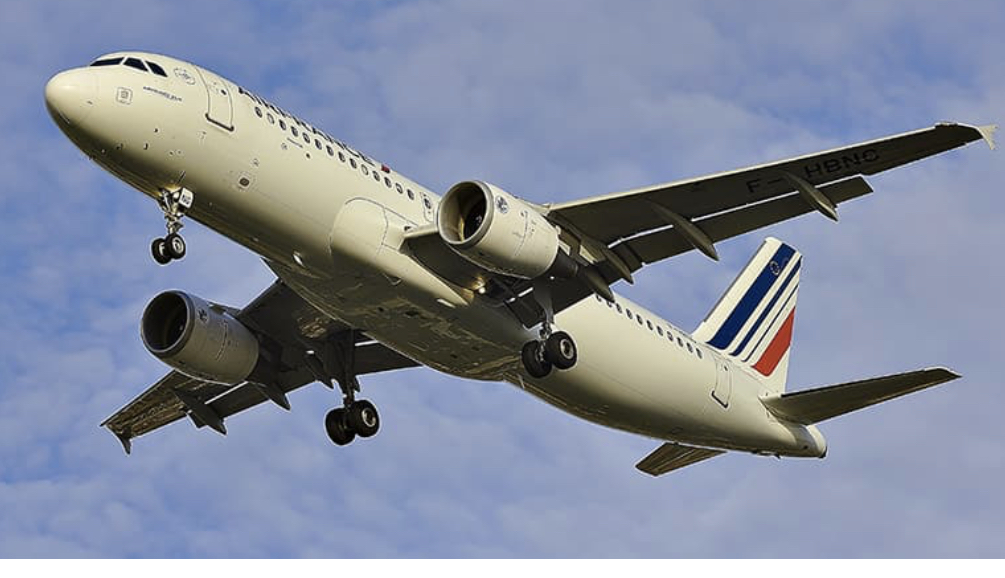 ️ Quelles compagnies aériennes proposent les vols les moins chers depuis la France ?